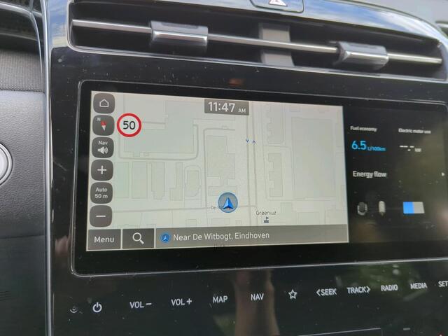 Hyundai TUCSON 1.6 T-GDI HEV Comfort Smart | Trekhaak | Camera | Navigatie | Stoel/Stuurverw.