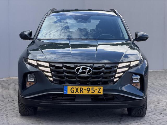 Hyundai TUCSON 1.6 T-GDI PHEV Comfort Smart 4WD / Dealer Onderhouden / Fabrieksgarantie tot 9-2028 / Navigatie / Adaptieve Cruise / Stoel & Stuurwiel Verwarming / Keyless /
