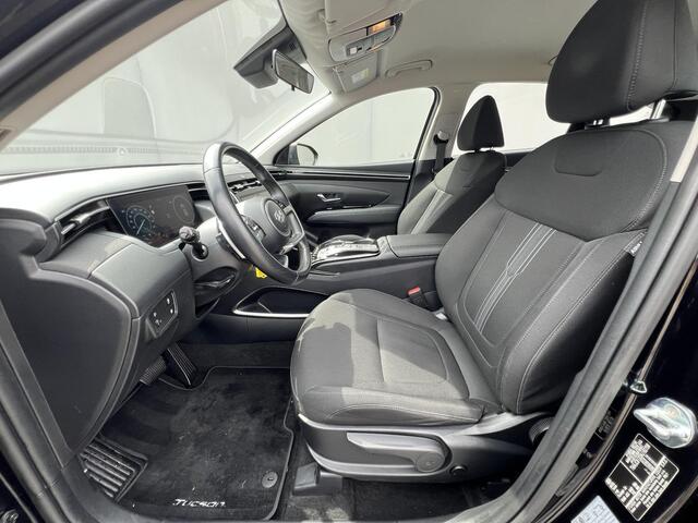 Hyundai TUCSON 1.6 T-GDI PHEV Comfort AWD / Dealer onderhouden / Accu SoH 100 % / Fabrieksgarantie tot 04-2028 / Navigatie / Stoelverwarming / Apple Carplay Android / 19" LM wielen /