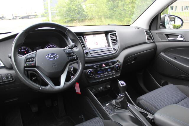 Hyundai TUCSON 1.6 GDi Comfort | Rijklaar | Trekhaak | Stoelverw. v+a | Navi | Sensoren v+a | Camera | Clima | Cruise