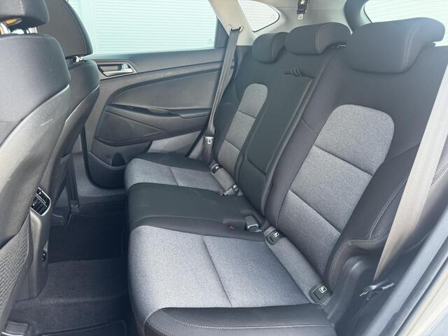 Hyundai TUCSON 1.6 T-GDI Comfort / Automaat / Trekhaak (1600KG) / Navigatie / Stoelverwarming / Cruise Control /
