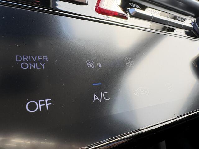 Hyundai TUCSON 1.6 T-GDI PHEV Comfort Plus / ¤6000,- Voordeel / Direct leverbaar / Adaptieve Cruise Control / Navigatie / Apple Carplay/Android Auto /