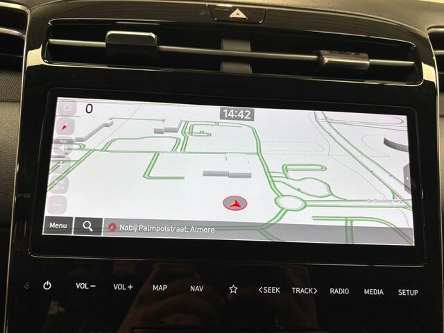 Hyundai TUCSON 1.6 T-GDI HEV Premium | 360 Camera | Navigatie | Verwarmbare Stoelen |