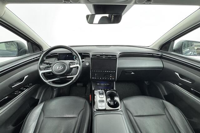 Hyundai TUCSON 1.6 T-GDI PHEV PREMIUM 4WD I TREKHAAK 1350KG I STOELVERWARMING I APPLE CARPLAY