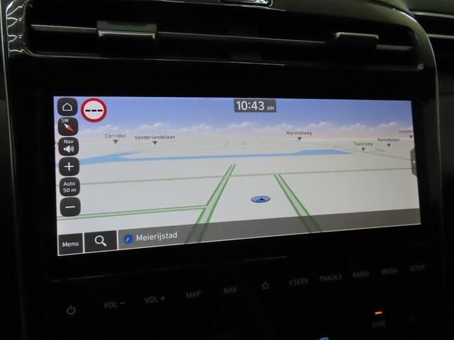 Hyundai TUCSON 1.6 T-GDI HEV PREMIUM SKY I SCHUIF/KANTELDAK I CLIMATE CONTROL I STOELVERWARMING I APPLE CARPLAY