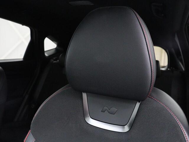 Hyundai TUCSON 1.6 T-GDI HEV N Line | Leder/alcantara | Stoelkoeling | Stuur/stoel verwarming | Adaptive cruise | 360 camera | Carplay | Krell sound | Full LED |