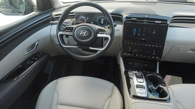 Hyundai TUCSON 1.6 T-GDI HEV Premium Sky Panoramadak | Stoelkoeling | Memory | 360 Camera