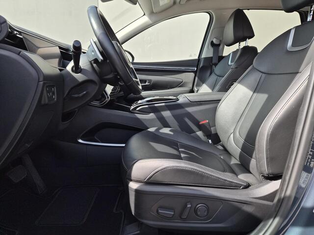 Hyundai TUCSON 1.6 T-GDI PHEV Premium 4WD / Fabrieksgarantie tot 11-2028 / Dealer onderhouden / Trekgewicht 1350 kg / Rondomzicht camera / Stuur- Stoel & Achterbank verwarming / Adaptief cruise control / Stoelventilatie / Elektrische achterklep /