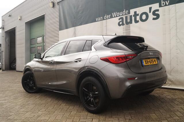 Infiniti Q Q30 1.5D Business Edition -NAVI-LEER-ECC-PDC-CRUISE-
