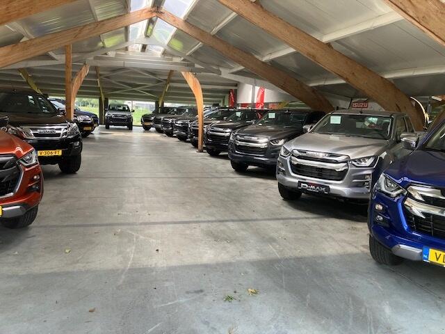 Isuzu D-MAX DC V-cross 5 pers.