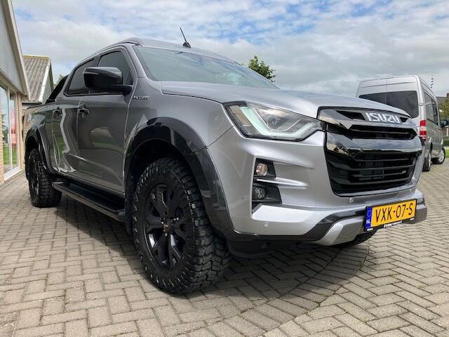 Isuzu D-MAX DC V-cross 5 pers.