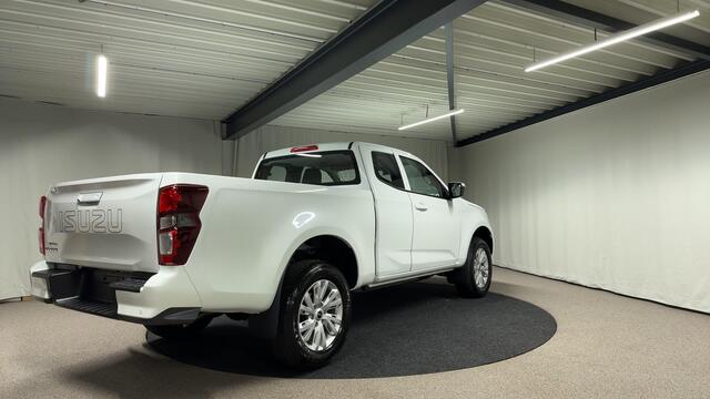 Isuzu D-MAX 1.9 Extended Cab LS Automaat 3500KG Trekgewicht