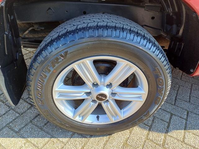 Isuzu D-MAX Extended Cab LS Automaat 3,5 T trekvermogen Clima Navi 110.000 K