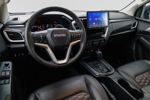 Isuzu D-MAX 1.9 Extended Cab LSX Lederen bekleding, Road Ranger bullbar, Adaptive cruise, Stoelverwarming, Camera, Navigatie, Side steps Prijs is exclusief btw!