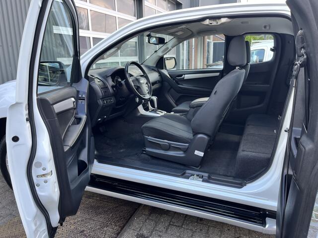 Isuzu D-MAX 1.9 Extended Cab X-Country 164PK 3500kg trekgwicht Airco Cruise controle Pick-up p-up Euro 6 Vierwielaandrijving Openlaadbak Gereedschapskist Camera Bpm vrij!!