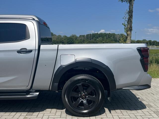 Isuzu D-MAX V-Cross MY25 Double Cab verlengd 5-persoons BPM-vrij trekhaak 35