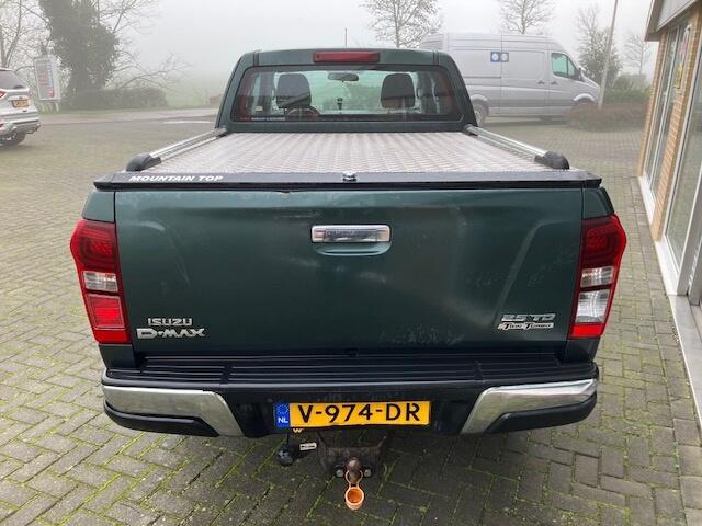 Isuzu D-MAX 2.5 Extended Cab LS