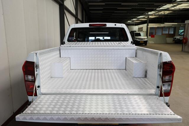 Isuzu D-MAX 1.9 Extended Cab AUTOMAAT 3500KG TREKHAAK EURO 6