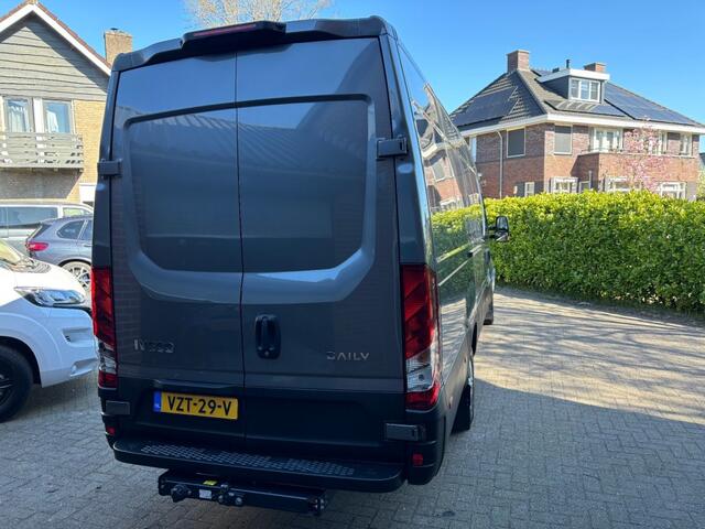Iveco DAILY 3.0 180PK Aut. 35S18 L5H2? trekh. betim.