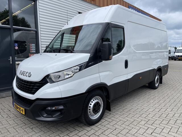 Iveco DAILY 35S16V 2.3 L2H2 160pk / vaste prijs rijklaar ¤ 21.950 ex btw / bpm vrij / euro 6 diesel / lease vanaf ¤ 358 / airco / pdc en opstap achter / trekhaak 3500 kg !