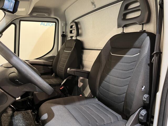 Iveco DAILY 35S18 3.0 BE Clixtar Automaat Bakwagen met Laadklep / Laadvermogen 3.060 KG / Euro 6 / Luchtvering / Airco / Camera / CarPlay / Cruise Control /