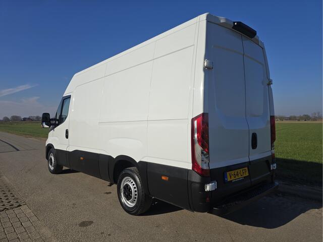 Iveco DAILY 35S14V 2.3 352L H2 L2L H2 - 140 Pk - Euro 6 - Climate Control - Cruise Control