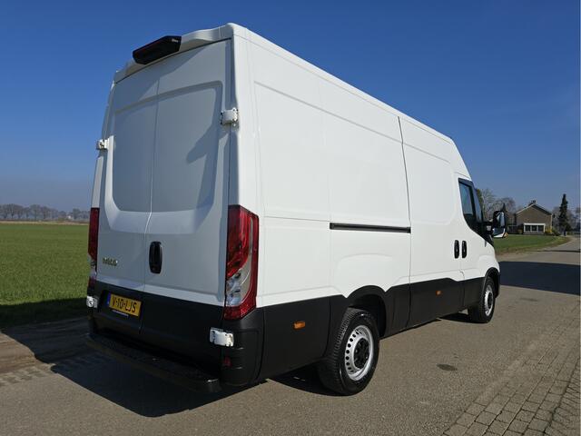 Iveco DAILY 35S14V 2.3 352L H2 L2L H2 - 140 Pk - Euro 6 - Airco - Cruise Control