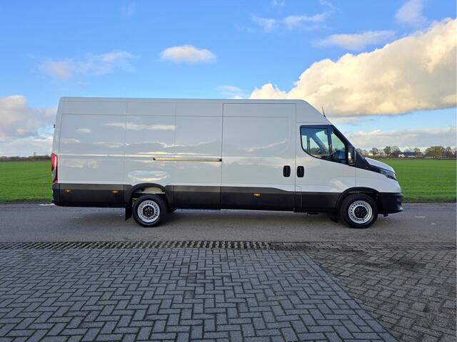 Iveco DAILY 35S16V 2.3 410 H2 L3 H2 - 160 Pk - Euro 6 - ParkeerCamera - Airco - Cruise Control