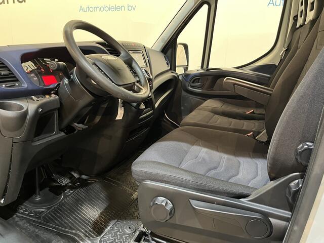 Iveco DAILY 35S18D 3.0 375 Automaat Open Laadbak / Hiab Kraan / Euro 6 / Trekhaak 3500 KG / Airco / Camera / Navigatie / 3-Zits / 67.000 KM !!