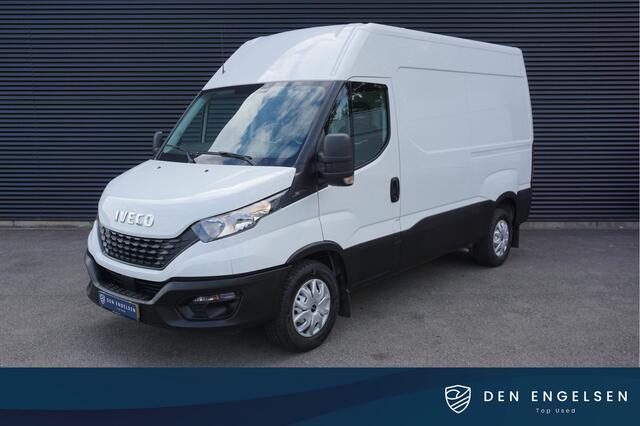 Iveco DAILY 35S14V | 2.3 | L1H2 | Airco | Camera | Navi | Trekhaak 3,5T