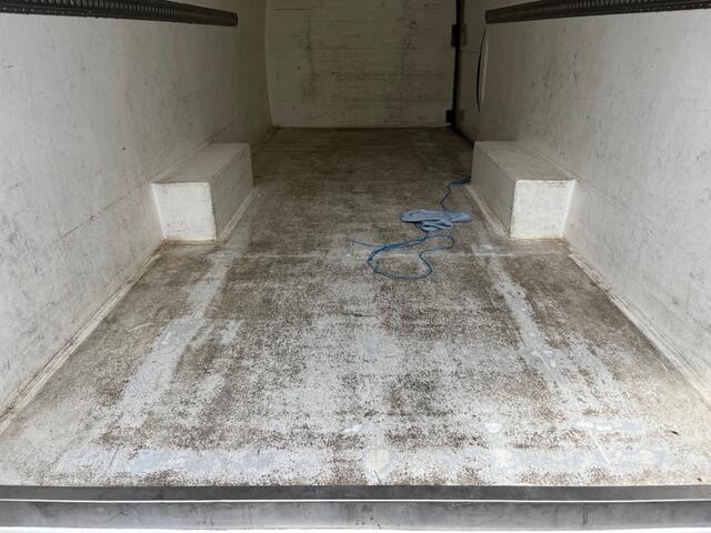 Iveco DAILY 35S16V 2.3 410 H3 Koelwagen