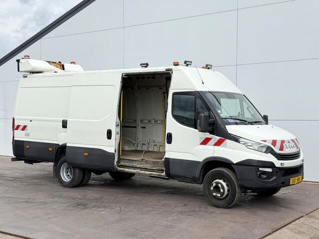 Iveco DAILY 70C18 **ENGINE BROKEN** 3.0L L4H2 Dubbellucht Airco Cruise Control Dubbele Schuifdeuren Trekhaak Tachograaf