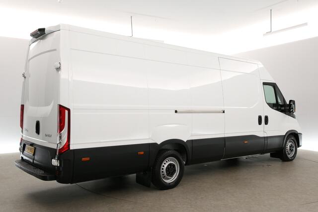 Iveco DAILY 35S16V 157PK L3H2 | 3500KG Trekgew. | Airco | 3 Persoons | Parkeersensoren |