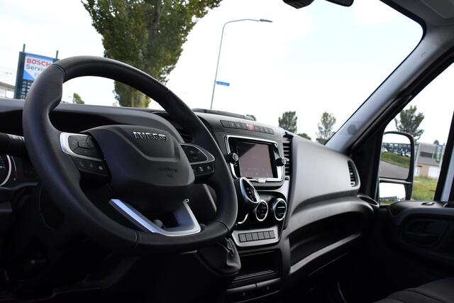 Iveco DAILY 35S18 | Oprijwagen | Geveerde stoel | 3,5t trekgw. | Adaptive CC | LED NAV ECC Adaptive CC | Faustmann opbouw | 1100 KG Laadvermogen