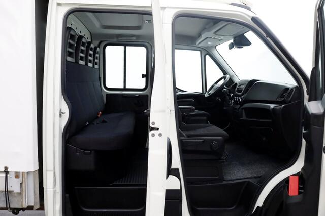 Iveco DAILY 40C18 3.0 180pk D.C. Bakwagen met laadklep 1000kg en schuifzeilen 04-2019