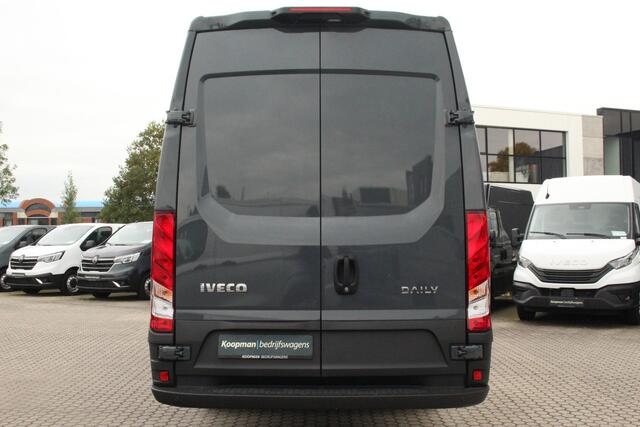 Iveco DAILY 35C18V 3.0 180pk 410L L4H2 Dubbellucht | Automaat | Gev. Stoel | Camera | 3500kg trekgew. | Carplay/Android | | Lease 824,- p/m