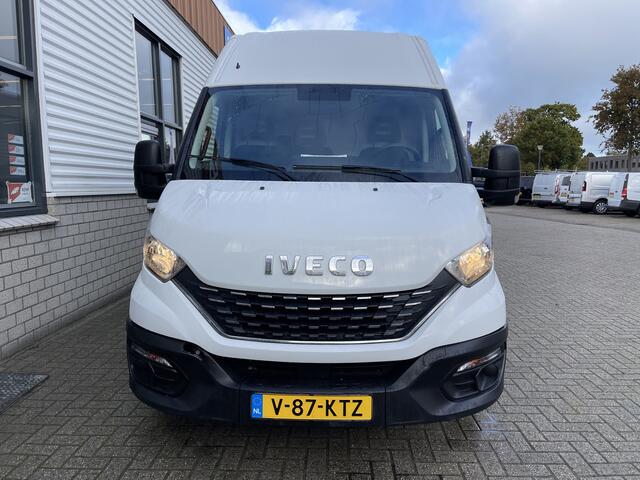 Iveco DAILY 35S14V 2.3 Himatic automaat 410 L4H2 / vaste prijs rijklaar ¤ 23.950 ex btw / euro 6 / lease vanaf ¤ 391 / laadruimte 470cm lang / trekhaak 3500 kg! / cruise en climate control