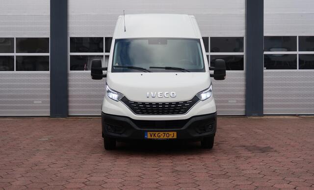 Iveco DAILY 35C18H 3.0 DC AUT/ CAMERA/ LED/ CRUISE/ CLIMA/ TREKHAAK