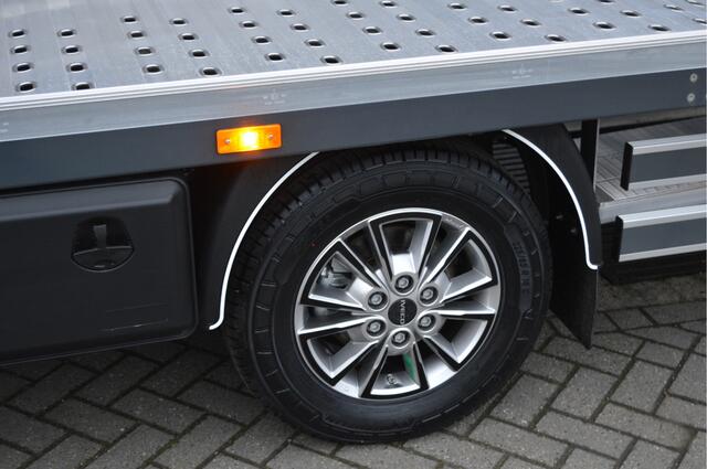 Iveco DAILY 35S210 Hi-Matic Slaapcabine | De allerlaatste BPM vrij | Direct leverbaar | Financiering mogelijk | Fabrieksgarantie!