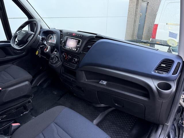 Iveco DAILY 35S16 2.3 Automaat L2H2 Camera Cruise Control Navigatie Lucht geveerde stoel