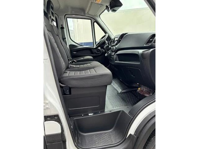 Iveco DAILY Electric 42C14DE 74Kw dubbele cabine