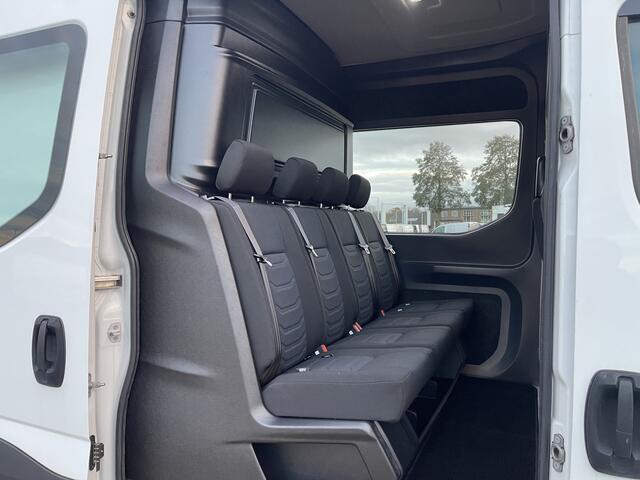 Iveco DAILY 35S14V 2.3 410 L4H2 automaat / dubbel cabine 7 persoons / vaste prijs rijklaar ¤ 29.950 ex btw / lease ¤/ cruise en climate control / trekhaak 3500 kg / euro 6 / bpm vrij