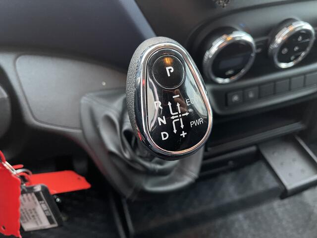 Iveco DAILY 35S14V 2.3 410 L4H2 automaat / dubbel cabine 7 persoons / vaste prijs rijklaar ¤ 29.950 ex btw / lease ¤/ cruise en climate control / trekhaak 3500 kg / euro 6 / bpm vrij