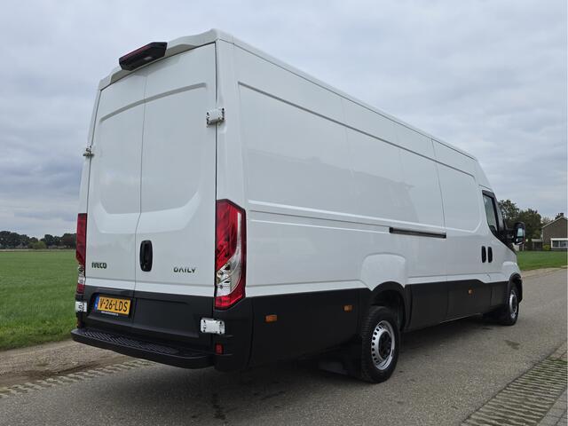 Iveco DAILY 35S16V 2.3 410 H2 L3 H2 - 160 Pk - Euro 6 - ParkeerCamera - Airco - Cruise Control