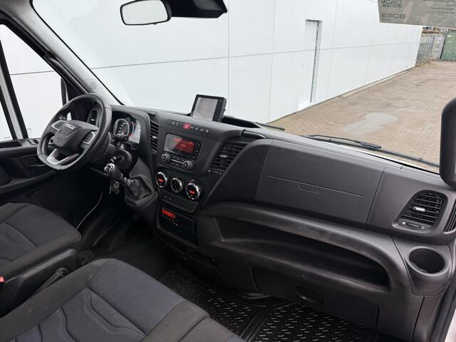 Iveco DAILY Daily 70C18 3.0 *Service bus / Inbouw* LED Climate Control Cruise Control Tachograaf Standkachel Trekhaak Camera Stoelverwarming