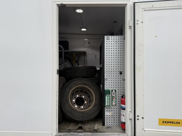 Iveco DAILY Daily 70C18 3.0 *Service bus / Inbouw* LED Climate Control Cruise Control Tachograaf Standkachel Trekhaak Camera Stoelverwarming