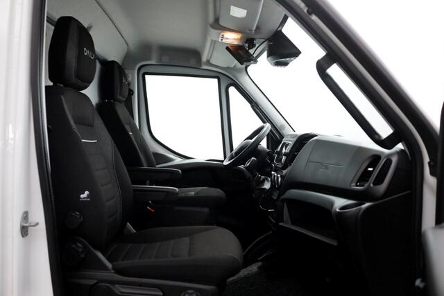 Iveco DAILY 35S16 160pk HiMatic Automaat Bakwagen met laadklep en zijdeur 10-2022
