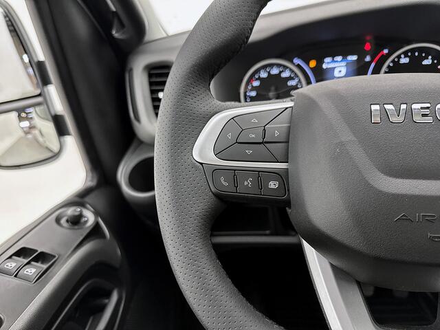 Iveco DAILY 35S18H 3.0 Oprijwagen Led Adaptieve cruise control 3500kg trekhaak Geveerde stoel