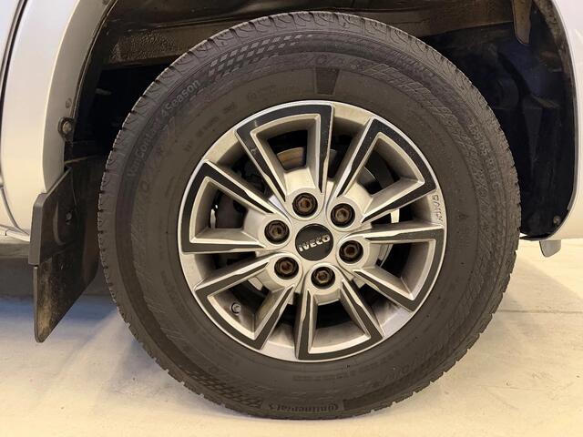 Iveco DAILY 35S21 L2H2 Automaat Airco Navi Cruisecontrol Lucht Vering BPM VRIJ