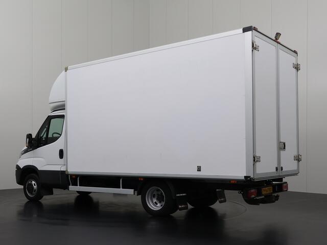Iveco DAILY 35C15 3.0 Liter Bakwagen | Achterdeuren | 3500Kg Trekhaak | Euro 6 | Airco | Cruise | Dakspoiler